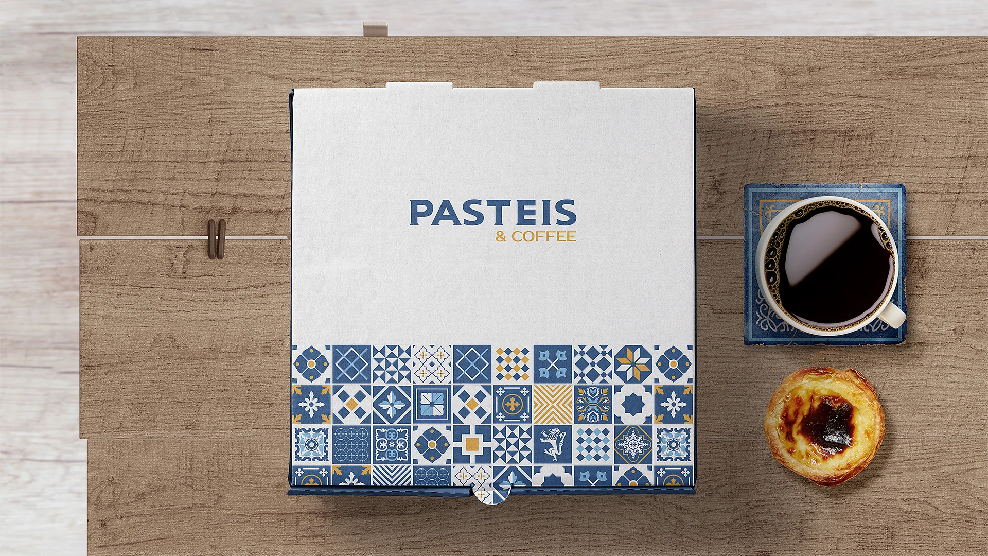 PASTEIS & COFFEE branded pastry box